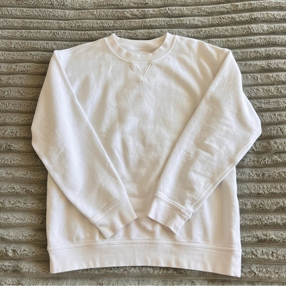 lululemon athletica Tops - Lululemon White Crewneck Scuba Sweatshirt- SIze 6/Small